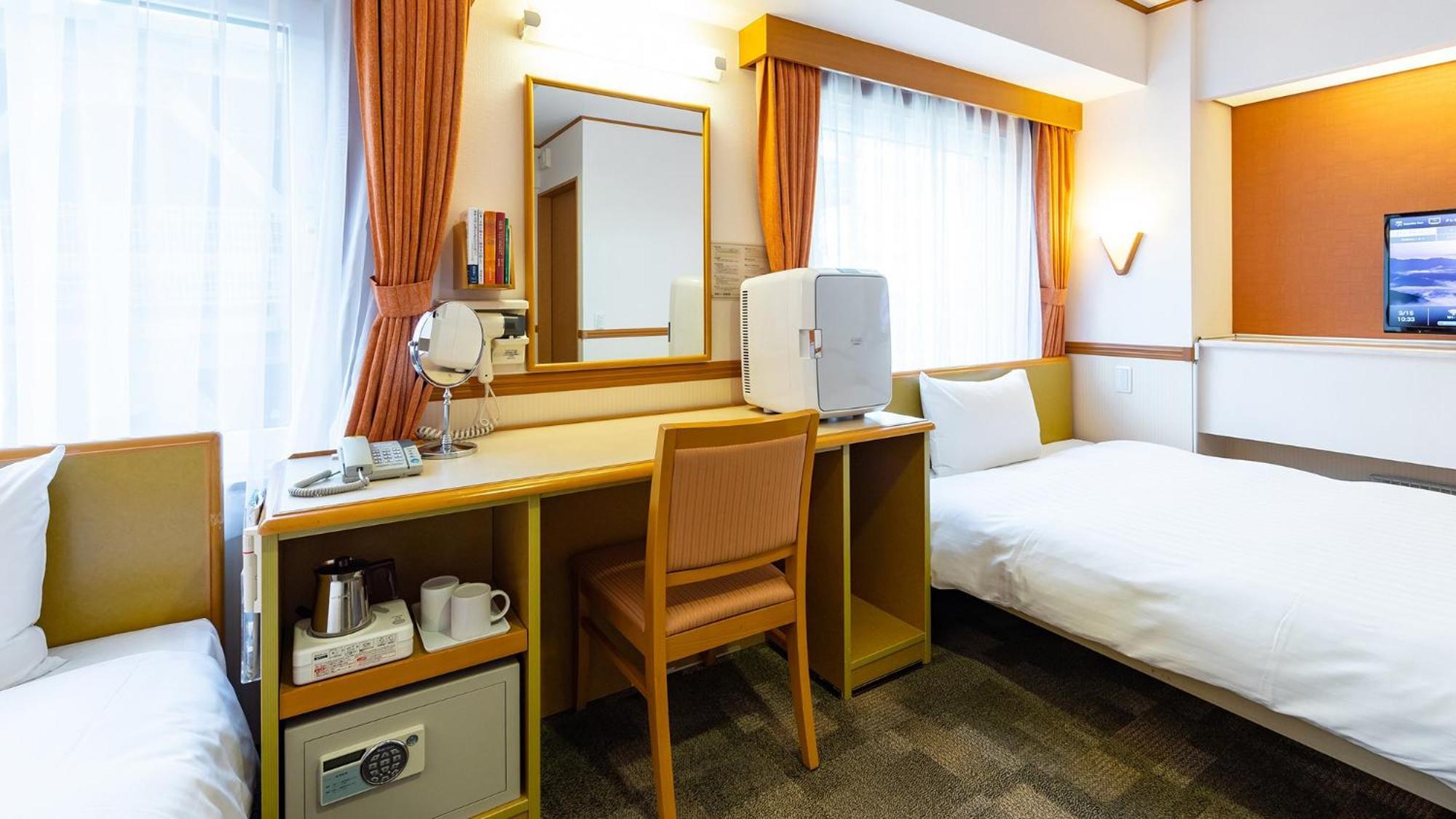 Toyoko Inn Nagoya-Eki Shinkansen-Guchi Rum bild