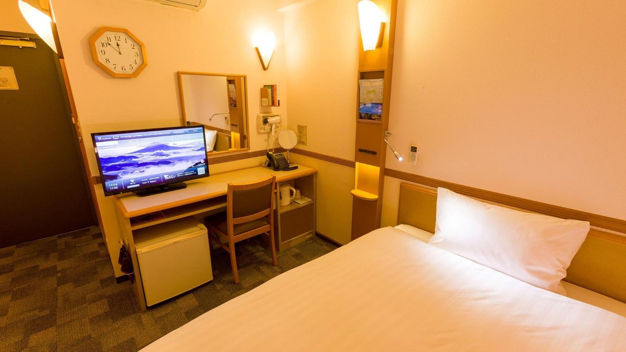 Toyoko Inn Nagoya-Eki Shinkansen-Guchi Rum bild